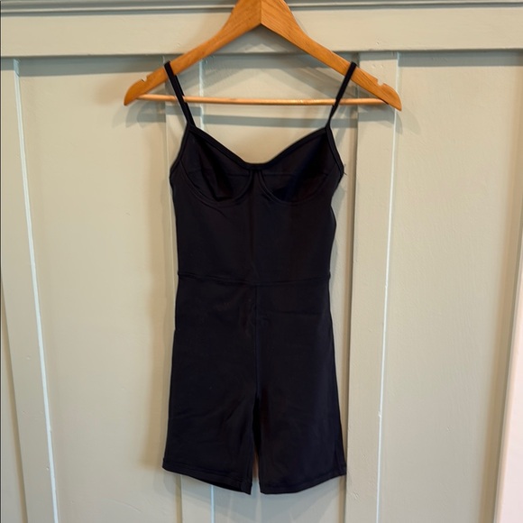 Aritzia - Wilfred Free - Wherever Romper - Black Bustier Romper Onesie - Picture 4 of 10